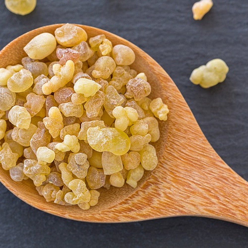 Unlocking Radiance: The Marvelous Benefits of Frankincense in Aglow Oils